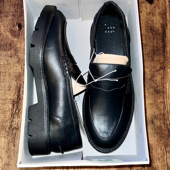 Women's Britney Chunky Loafers - Picture 1 of 7